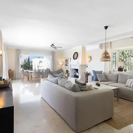 فيلة Casa Mariposa - Elviria ماربيا